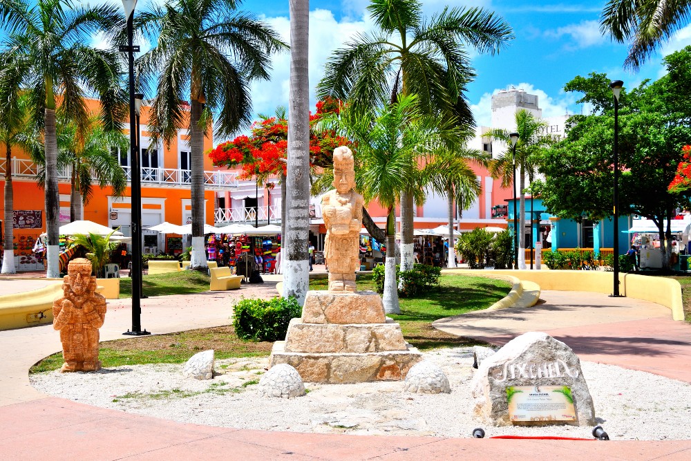 On the Waves of Sustainable Tourism in Cozumel